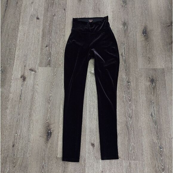Assets Red Hot Label By Spanx Black Velvet Leggings Women’s Medium - Picture 1 of 7
